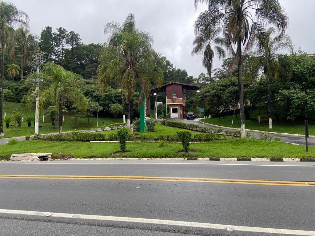 Villa Chacara Em Alpes De Mairiporã Extérieur photo
