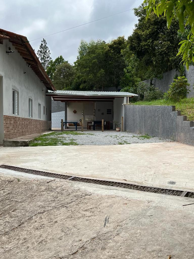 Villa Chacara Em Alpes De Mairiporã Extérieur photo