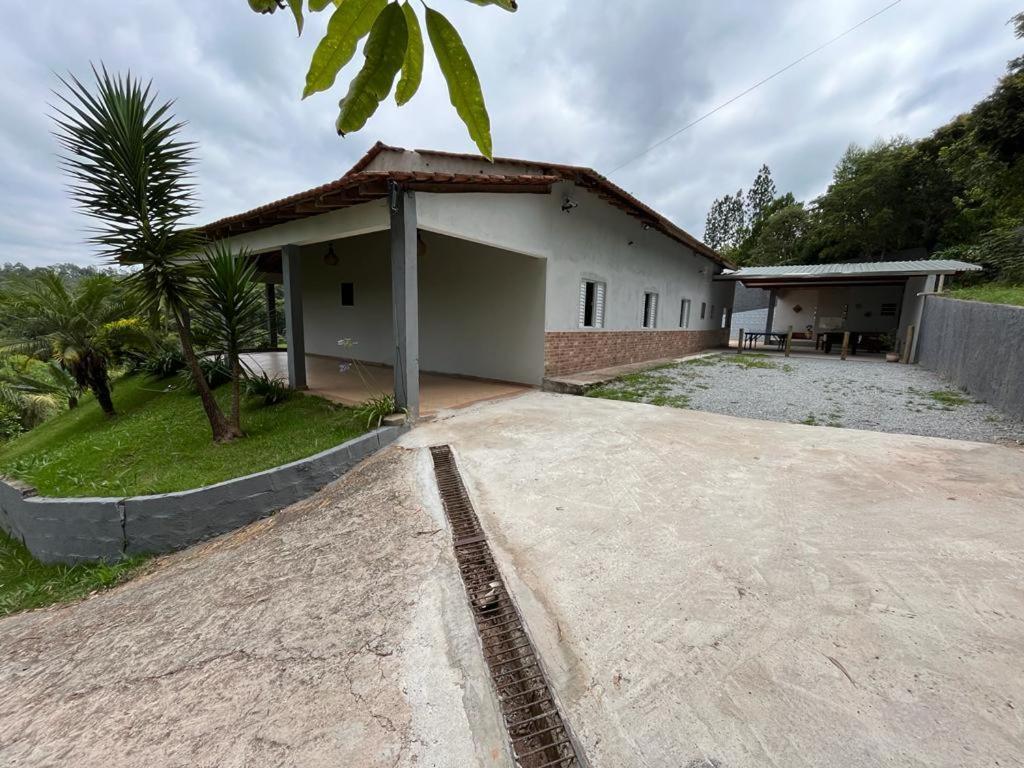 Villa Chacara Em Alpes De Mairiporã Extérieur photo
